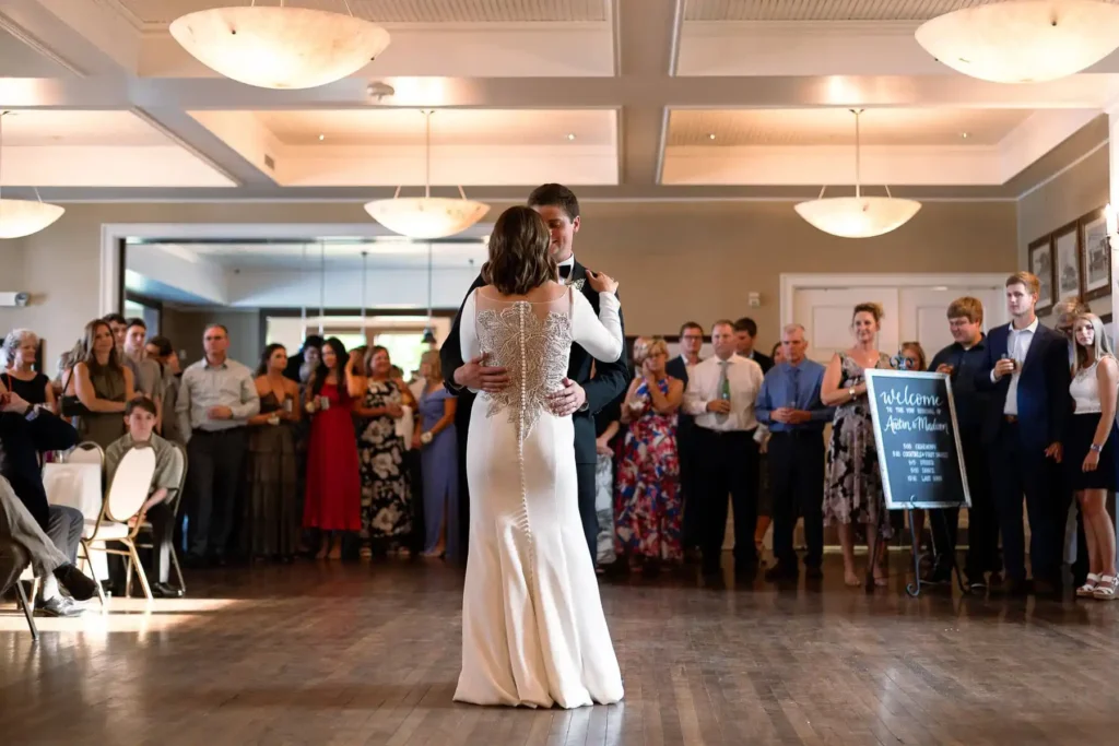 bride and groom first dance