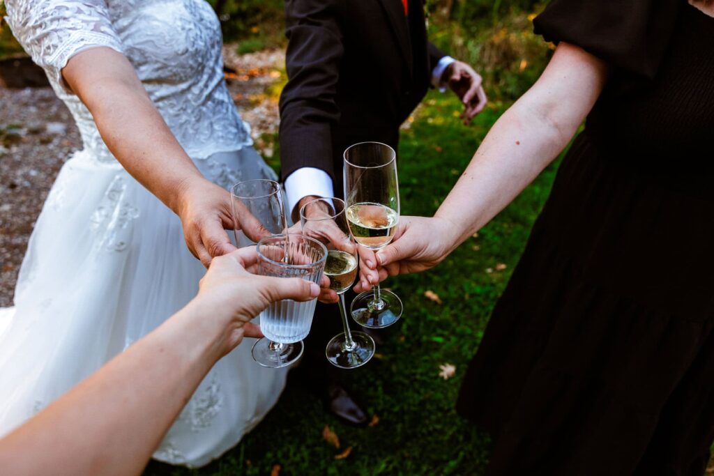 elopement in wisconsin cheers