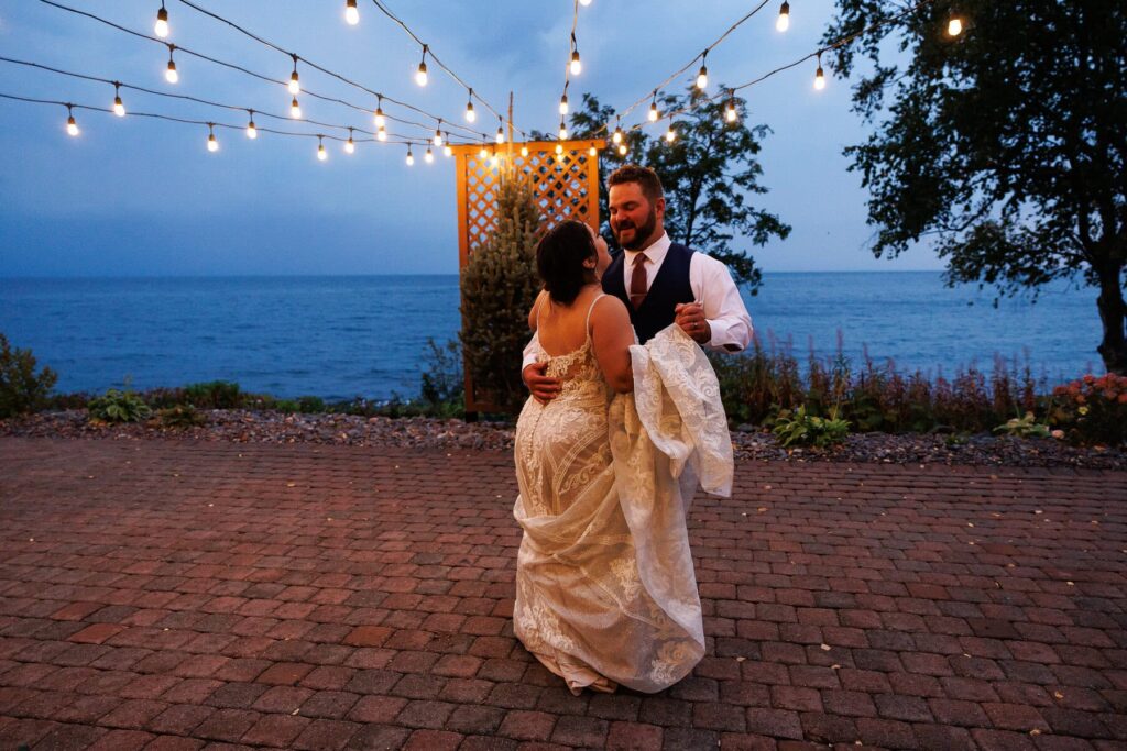 patio dancing at grand superior lodge wedding